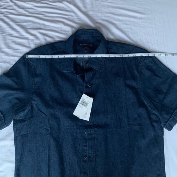 NWT Michael Kors Button Up Chambray Shirt Large - Picture 4 of 6